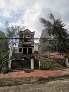 Townhouse For Sale In Jesus De La Pena, Marikina