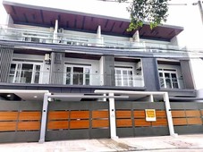 3 Storey Townhouse for sale in Teachers Village Diliman Quezon City