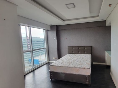 3BR Condo for Rent in Bay Garden Club and Residences, Bay City, Pasay