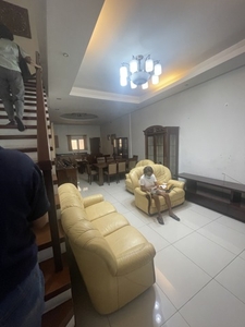 Townhouse For Rent In Laging Handa, Quezon City