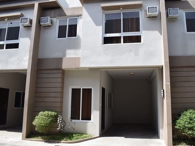 3 bedrooms Furnished Townhouse 15 min to Ayala @32k
