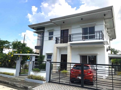 Townhouse For Sale In Silang, Cavite