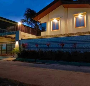 Villa For Sale In Malabag, Silang