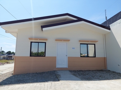 House For Sale In Cotta, Lucena