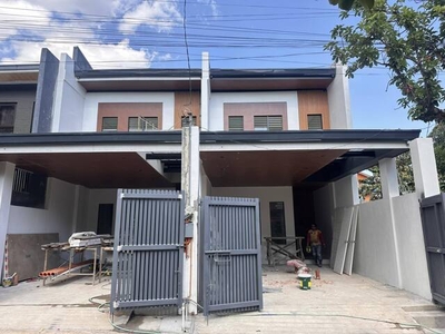 Townhouse For Sale In Calawis, Antipolo