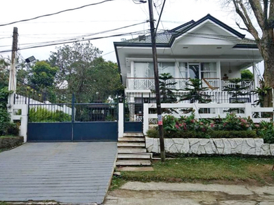 Villa For Sale In Tagaytay, Cavite