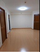 1 BR 47.2 sqm Partly-Furnished Corner Unit P20k in One Gateway Place Pioneer St, Mandaluyong City