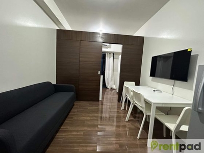 For Rent 1 Bedroom With Balcony at Air Residences Makati