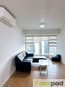 Fully furnished 2BR in Kroma Tower Makati near PBcom