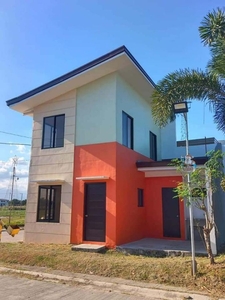 Miranda House and Lot For Sale in Bacolor, Pampanga near SM and Robinsons Mall
