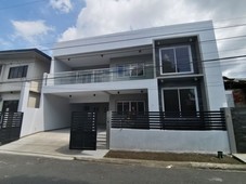 ELEGANT SINGLE DETACHED HOUSE IN LAS PINAS NEAR SM SOUTHMALL