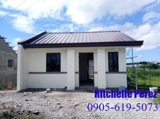 RESIDENTIAL HOUSE AND LOT FOR SALE IN GREENWOODS NORTH GAPAN