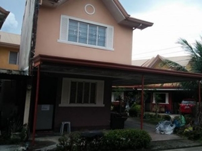 2 BR Unfurnish Townhouse for rent in Lapu-Lapu City,Cebu near Grandmal