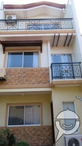 House for rent in Cebu City,Gated in Banilad accesible