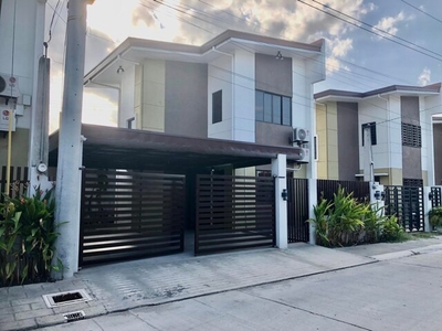 House For Sale In Amsic, Angeles