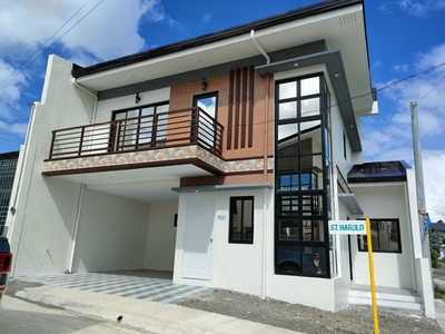 House For Sale In Mayao Kanluran, Lucena