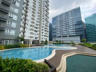 For Sale: 3 Bedroom Condominium Unit in The Suites, Bonifacio Global City