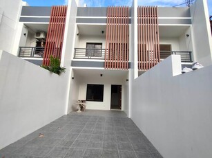 House For Sale In Sikatuna Village, Quezon City