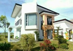 The Fountain Grove 4 Br unit Dalton-House & Lots for Sale in Bacolod City, Negros Occidental