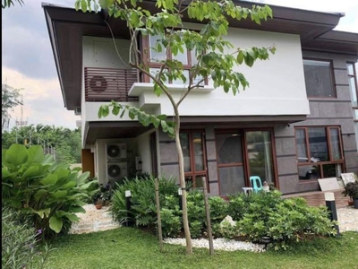 For Rent House inside Subdivision Rolling Hills, New Manila, Quezon City