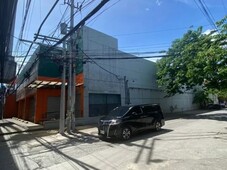 Warehouse/Showroom in MIA Road, Tambo, Paranaque