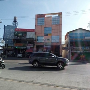 4 Storey Commercial Building w/ Roofdeck