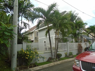 2 Storey House and Lot for Sale in Bel Air, Sta Rosa Laguna