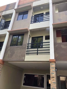2 units townhouse for sale