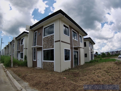 3-Bedrooms Single Attached Unit For Sale in Tanauan Park Place, Batangas