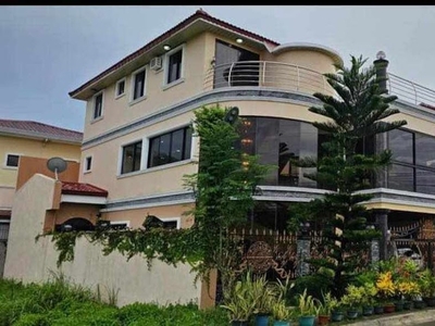 3 storey Single Detached House and Lot