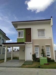 3BR House and Lot for sale in San Fernando Pamp near NLEX
