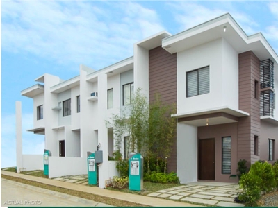 AFFORDABLE TOWNHOME IN QUEZON CITY!