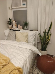 Cozy Fully-Furnished Studio Unit (Inner with Balcony)