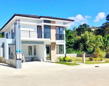 Modern Ready for Occupancy House and Lot For Sale in Antipolo City nr Marikina City