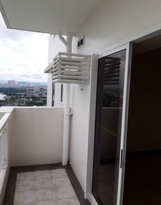 Unfurnished 1 bedroom condo for rent @ Torre de Manila