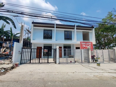 Townhouse For Sale In Camarin, Caloocan