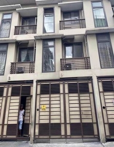 Townhouse For Rent In San Isidro, Pasay