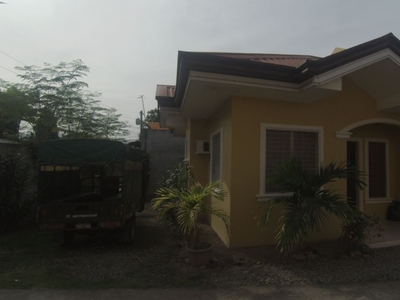 3 BR Beautiful Cliff and Beach House and lot in San Juan, Siquijor For Sale