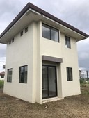 Brand new and furnished 2 storey house in Nuvali for rent