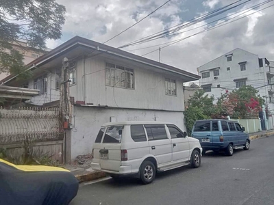 For Sale 2000 sqm corner Lot with structures Mandaluyong city