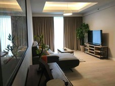 FOR RENT 2BR in ROCKWELL LAHUG