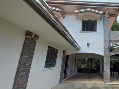 Villa For Sale In Tunasan, Muntinlupa