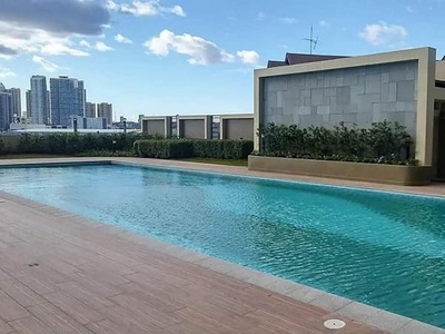 102sqm 3BR Penthouse in Trion Tower, BGC Mckinley 3.1M DP RUSH MOVE IN