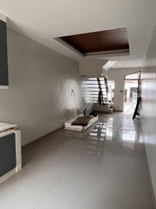 Pre-Selling: Modern Townhouse with 3 Bedroom for Sale in Las Piñas