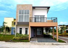 Affordable single att house w big balcony bes Ayala evo city