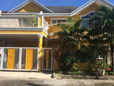 Exclusive subdivision house and lot for sale