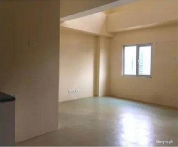 Taguig 1 bedroom condo w/parking for sale in BGC near S&R