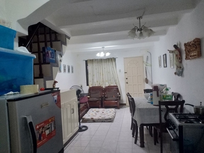 Titled, ready to transfer, no hasle, all the things inside the the house are included,please contact this no. 09277334310,for those interested