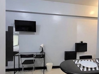 Studio Condo for Rent in Stamford Executive Residence, McKinley Hill, Taguig