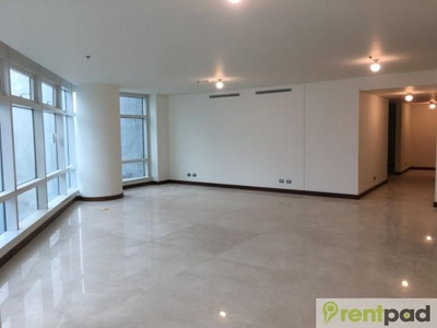 3 Bedroom Condo for Lease in Two Roxas Triangle
